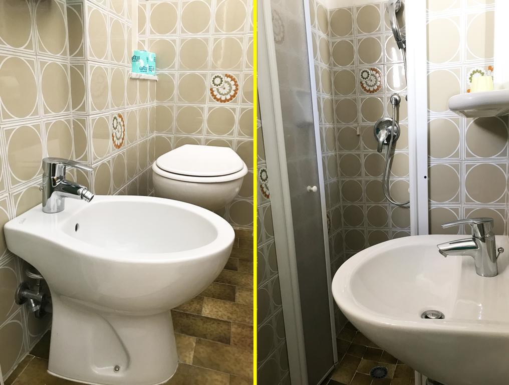 Hotel Vienna Senigallia Bagian luar foto