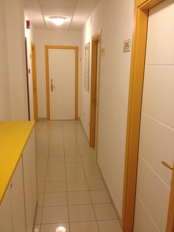 Hotel Vienna Senigallia Bagian luar foto
